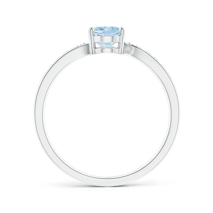 A - Aquamarine / 0.67 CT / 14 KT White Gold