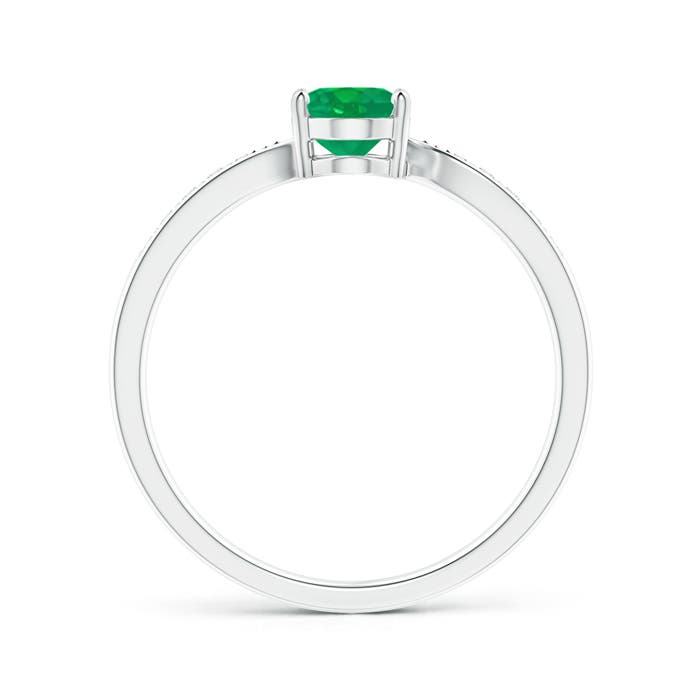 AA - Emerald / 0.73 CT / 14 KT White Gold