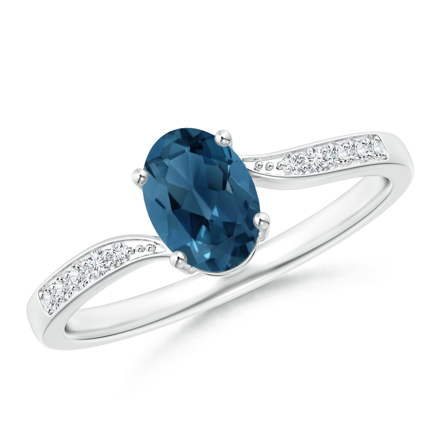 AA - London Blue Topaz / 1.02 CT / 14 KT White Gold