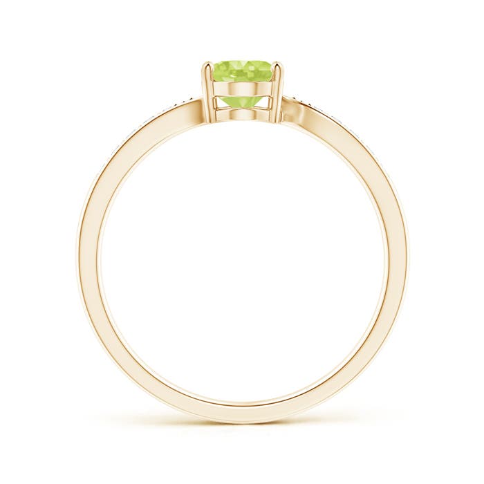 A - Peridot / 0.92 CT / 14 KT Yellow Gold