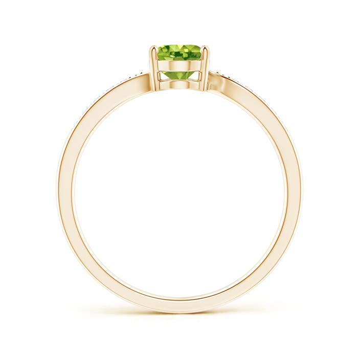 AAA - Peridot / 0.92 CT / 14 KT Yellow Gold