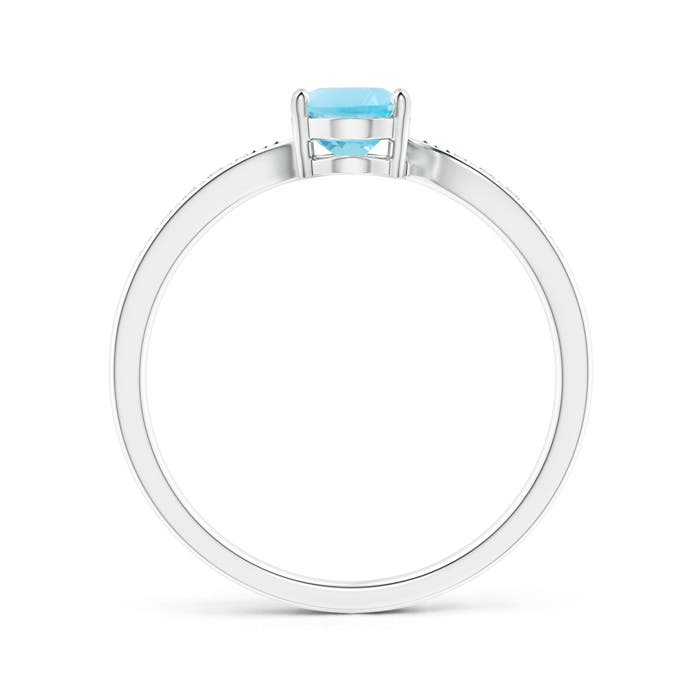 A - Swiss Blue Topaz / 1.02 CT / 14 KT White Gold