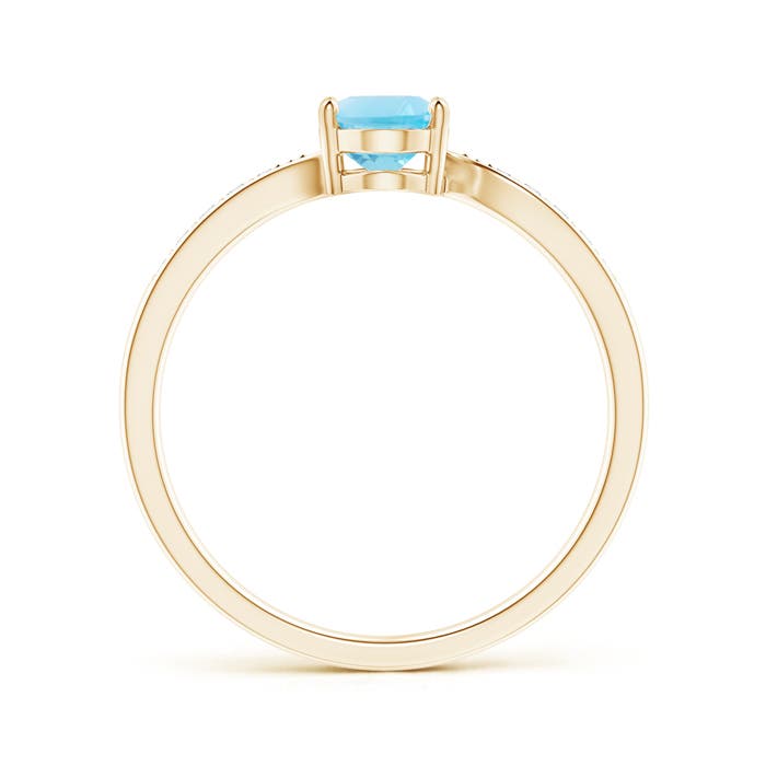 A - Swiss Blue Topaz / 1.02 CT / 14 KT Yellow Gold