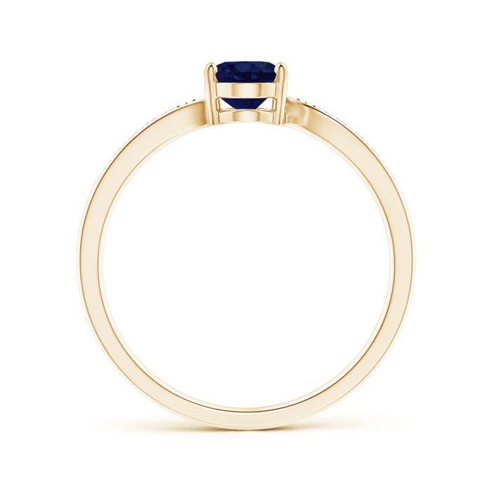 A - Blue Sapphire / 0.92 CT / 14 KT Yellow Gold