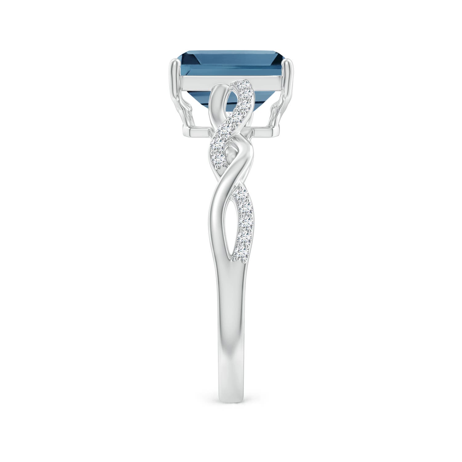 A - London Blue Topaz / 2.08 CT / 14 KT White Gold