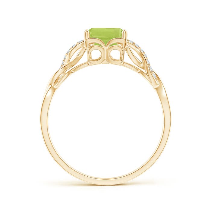 AA - Peridot / 1.73 CT / 14 KT Yellow Gold