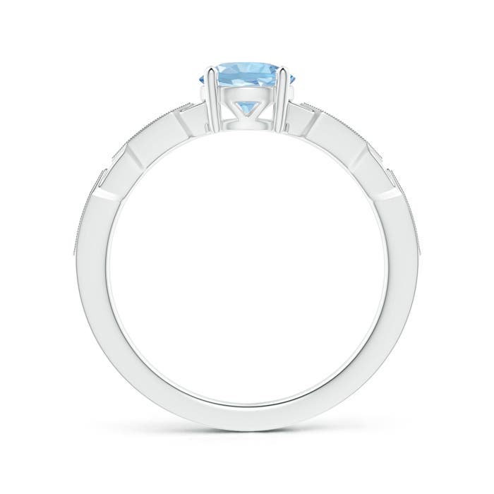 AAA - Aquamarine / 0.79 CT / 14 KT White Gold