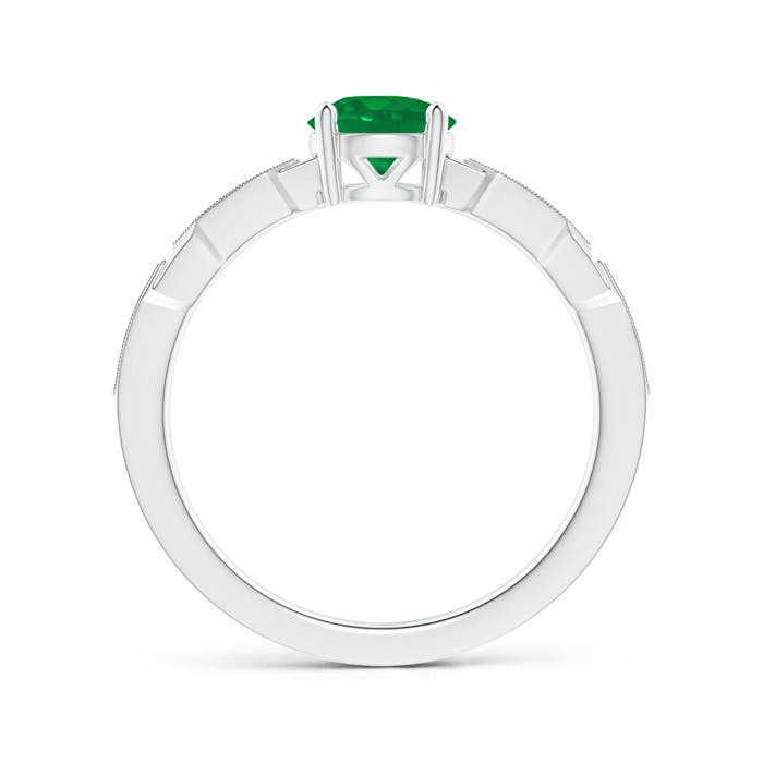 AA - Emerald / 0.82 CT / 14 KT White Gold