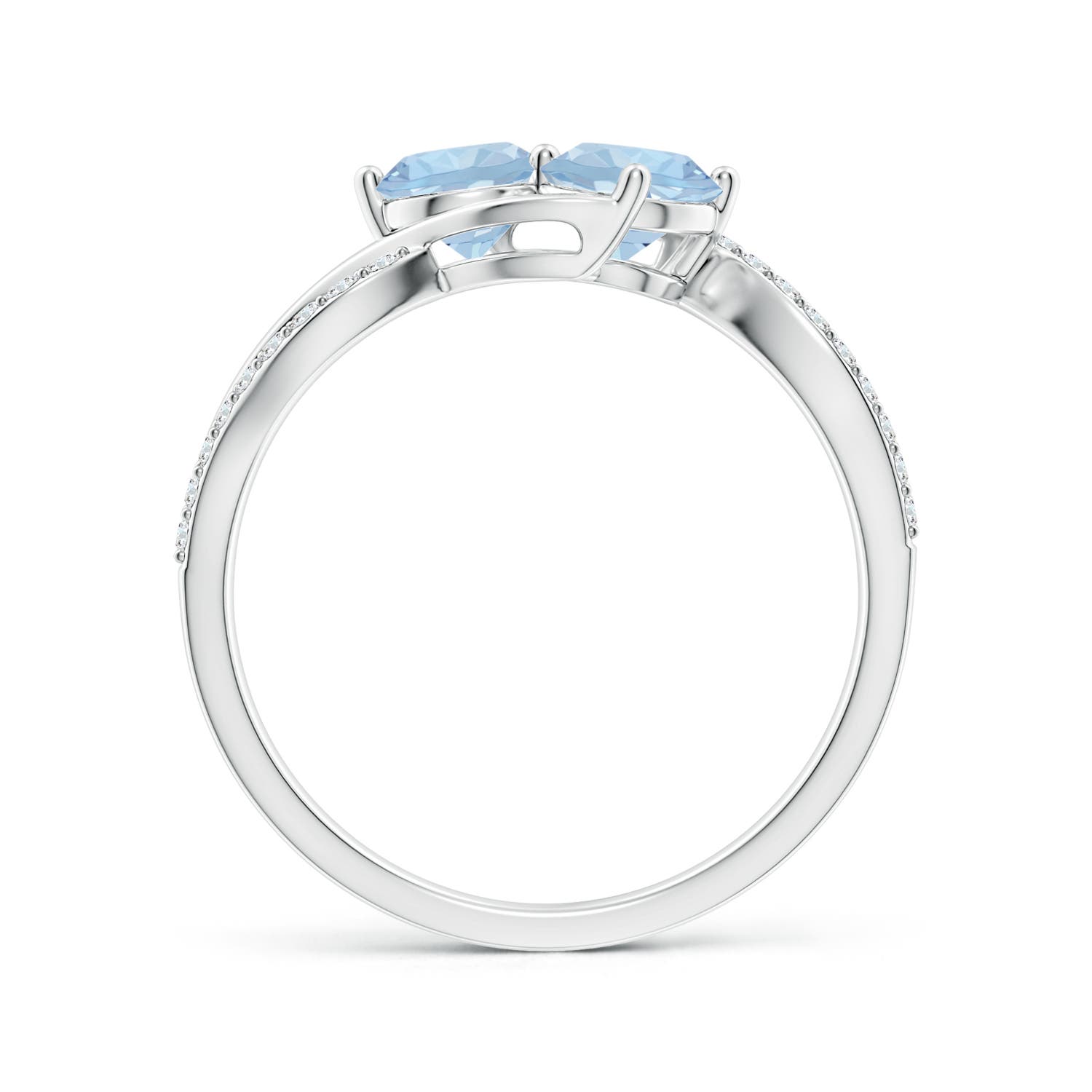 AA - Aquamarine / 0.94 CT / 14 KT White Gold