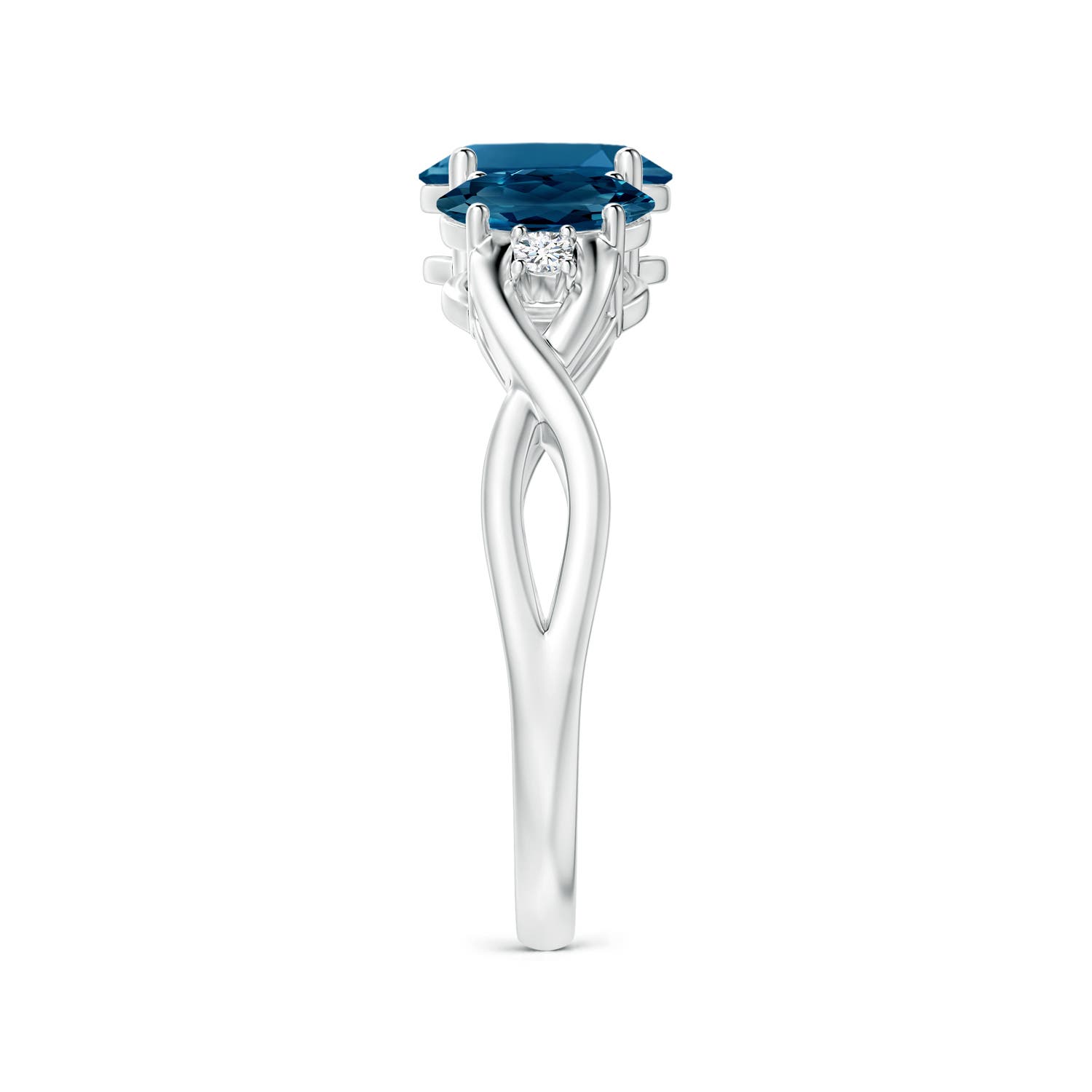 AAAA - London Blue Topaz / 2.07 CT / 14 KT White Gold