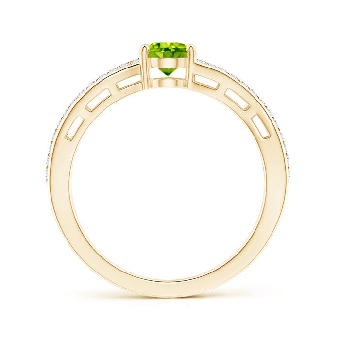 AAA - Peridot / 0.98 CT / 14 KT Yellow Gold