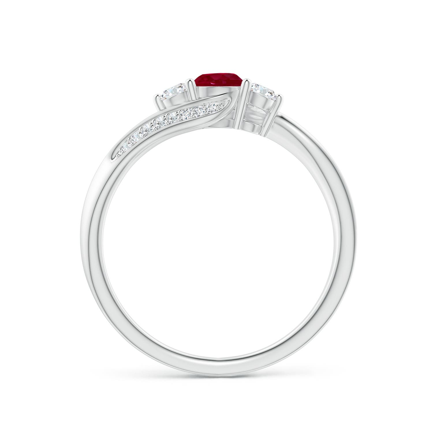 AA - Ruby / 0.63 CT / 14 KT White Gold