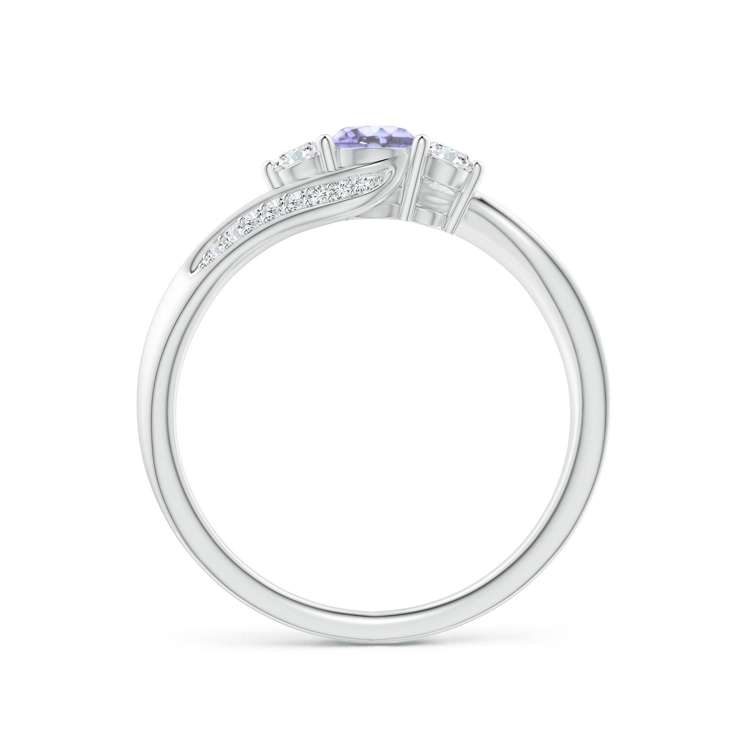 A - Tanzanite / 0.54 CT / 14 KT White Gold