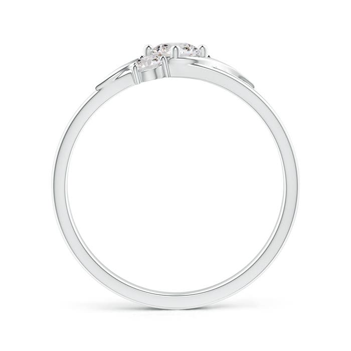 I-J, I1-I2 / 0.49 CT / 14 KT White Gold