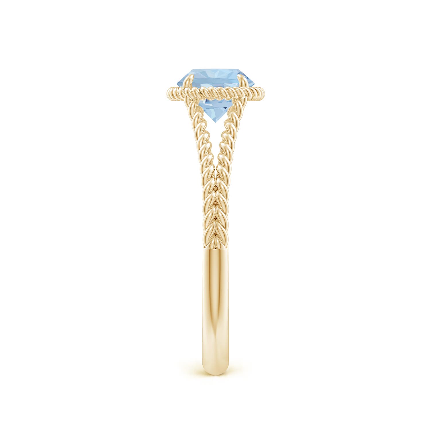 AA - Aquamarine / 0.72 CT / 14 KT Yellow Gold