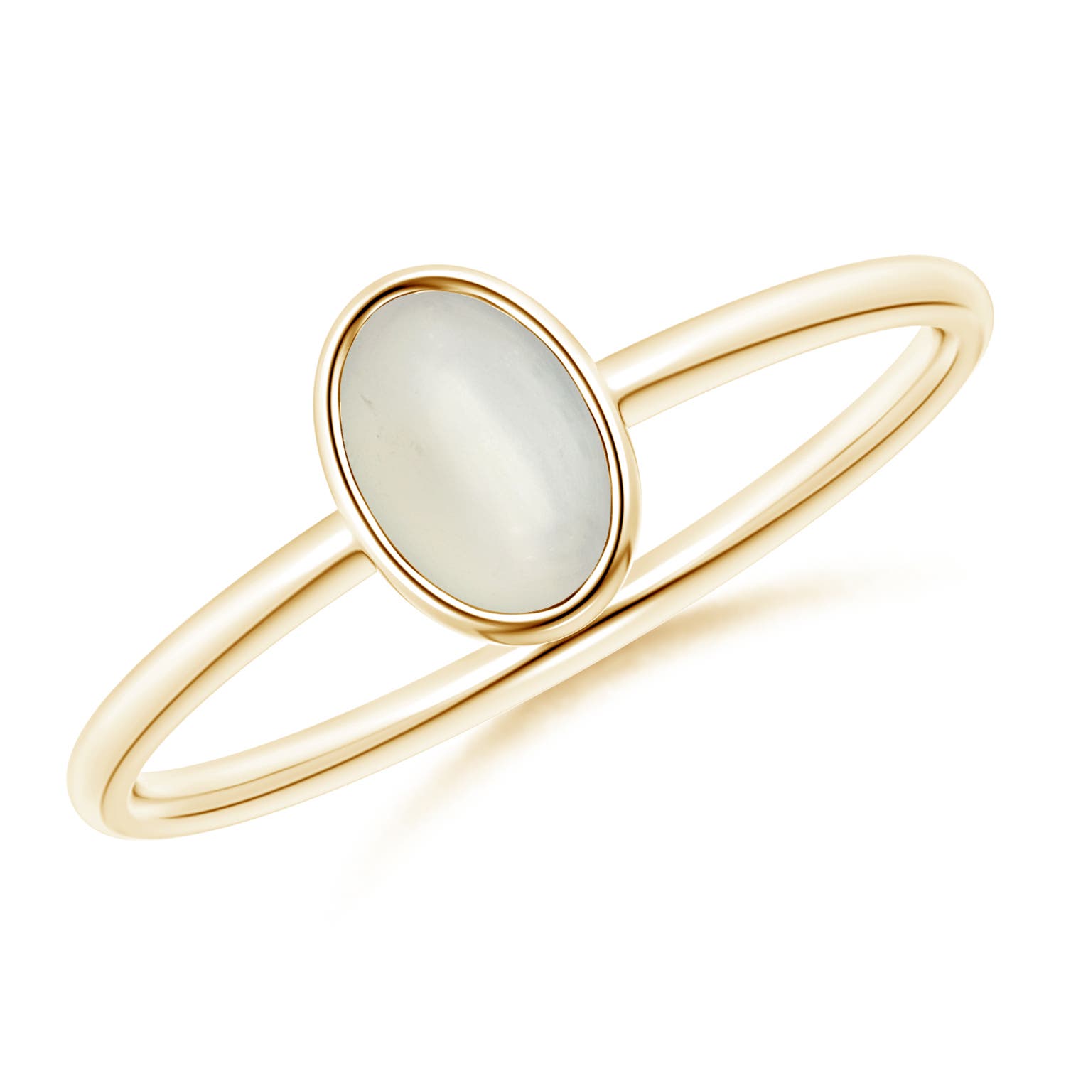 AAA - Moonstone / 0.37 CT / 14 KT Yellow Gold