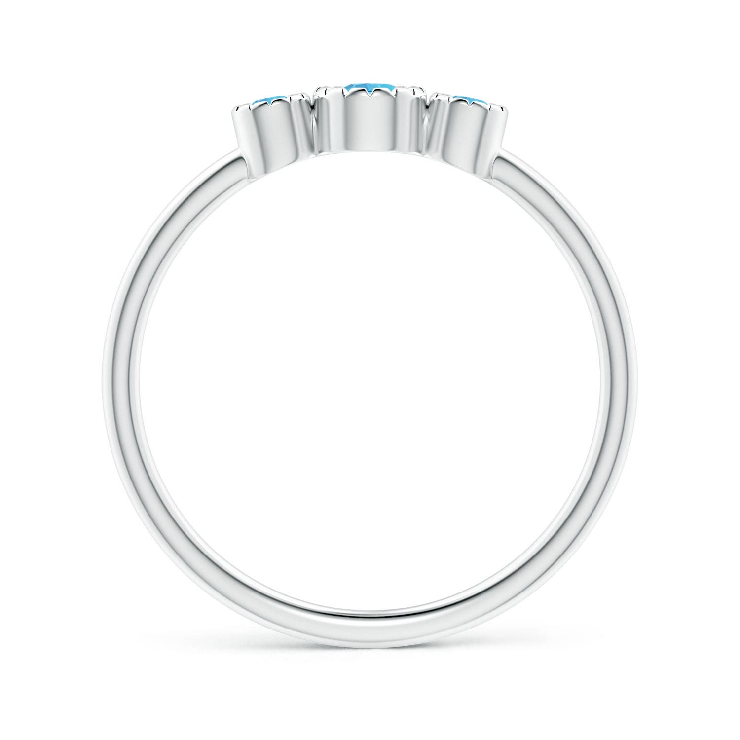 AAA - Swiss Blue Topaz / 0.22 CT / 14 KT White Gold