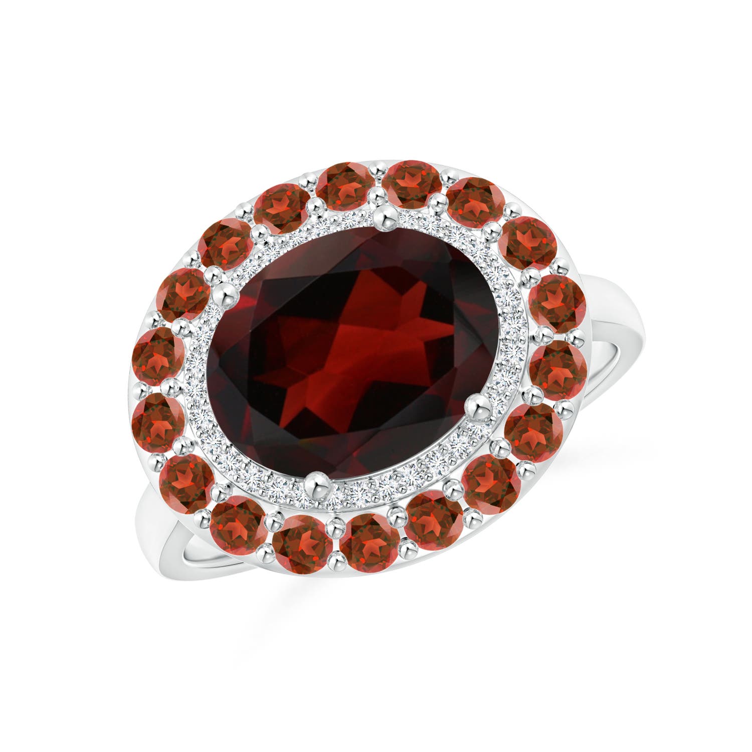 AA - Garnet / 3.77 CT / 14 KT White Gold