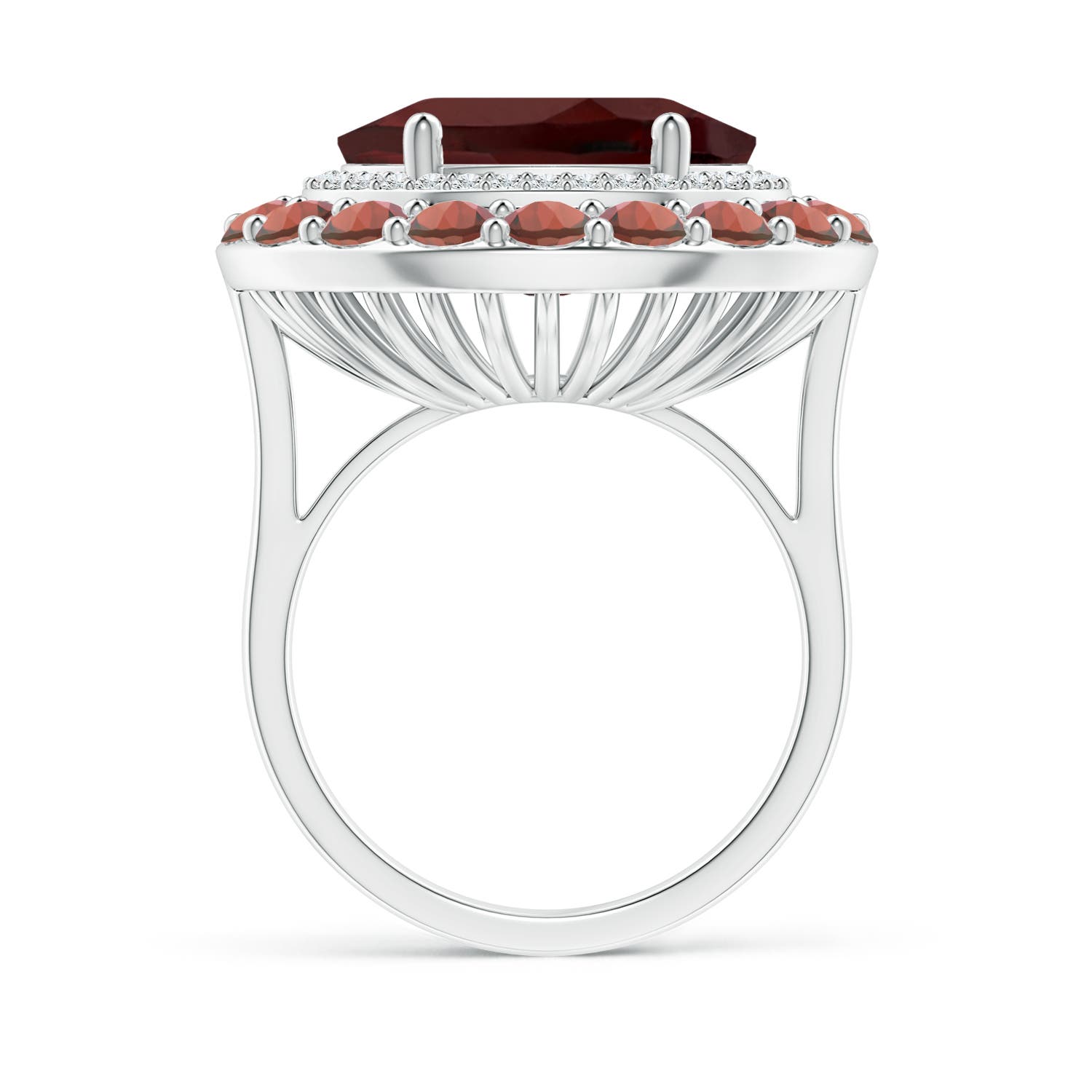 AA - Garnet / 10.42 CT / 14 KT White Gold