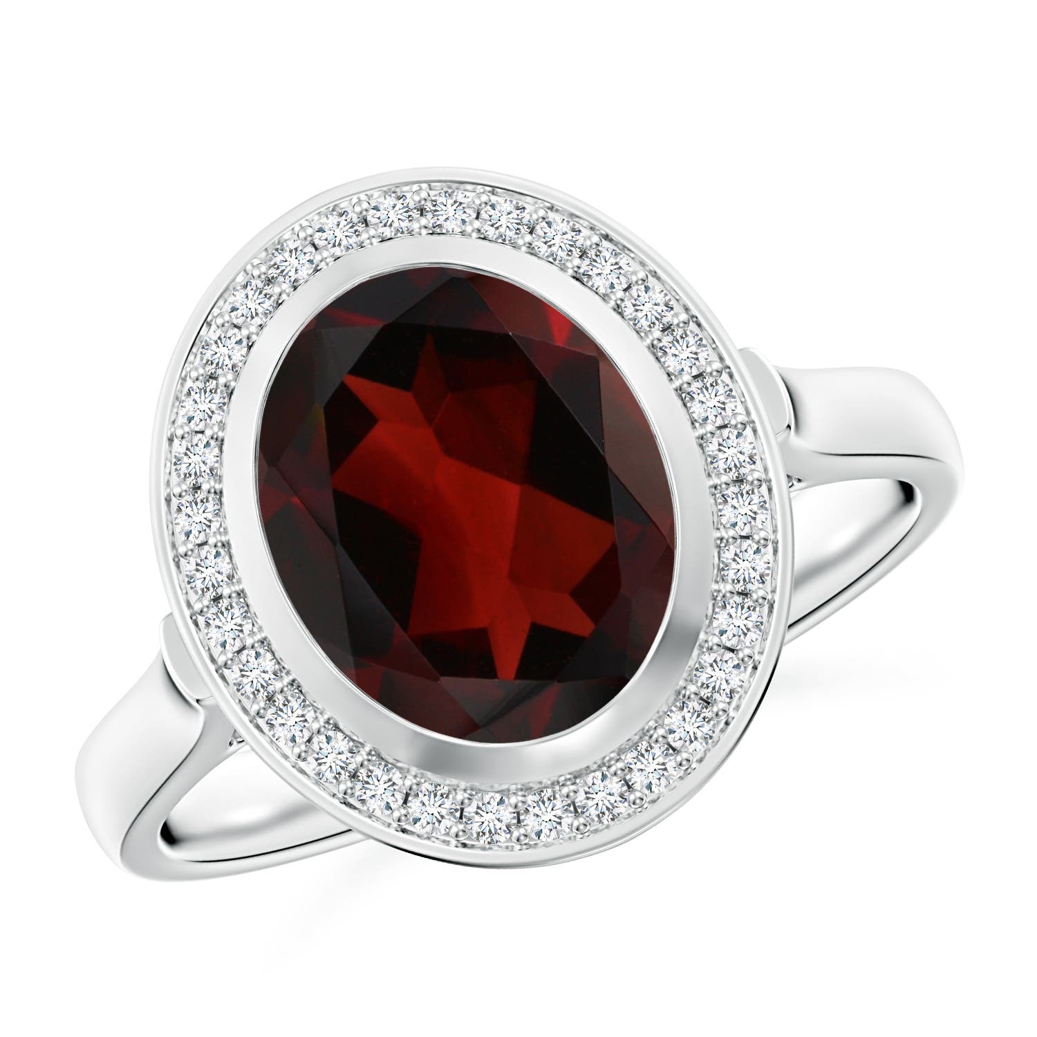 AA - Garnet / 3.11 CT / 14 KT White Gold