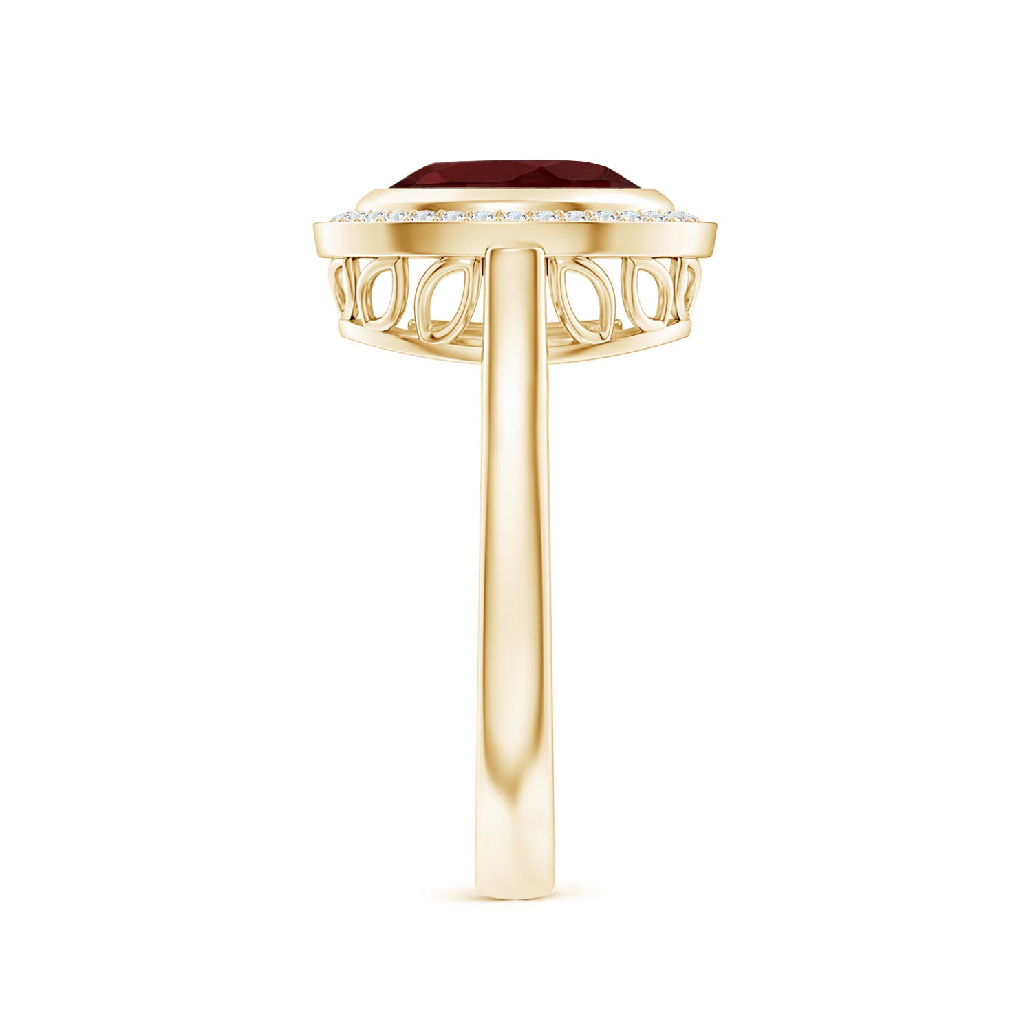 AAA - Garnet / 2.1 CT / 14 KT Yellow Gold