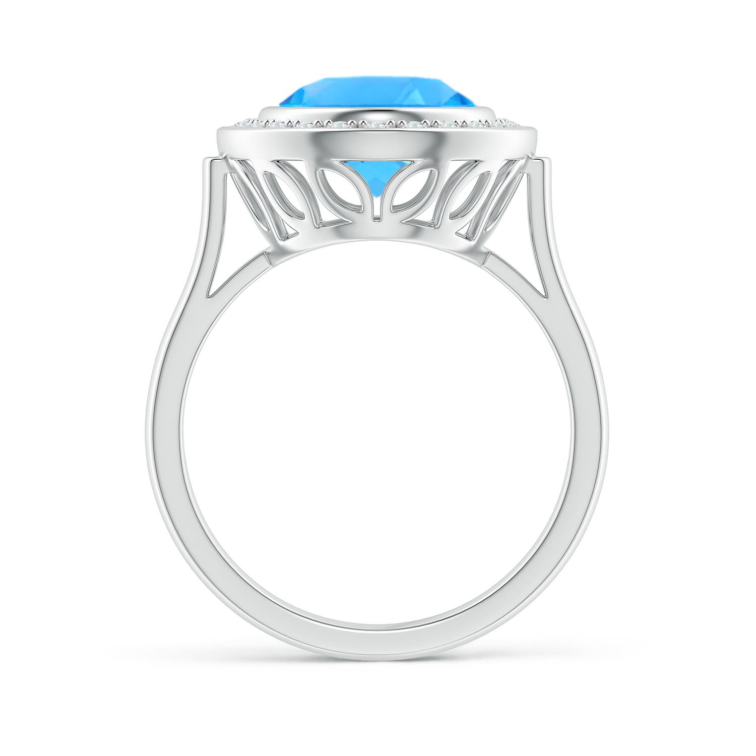 AAAA - Swiss Blue Topaz / 4.89 CT / 14 KT White Gold