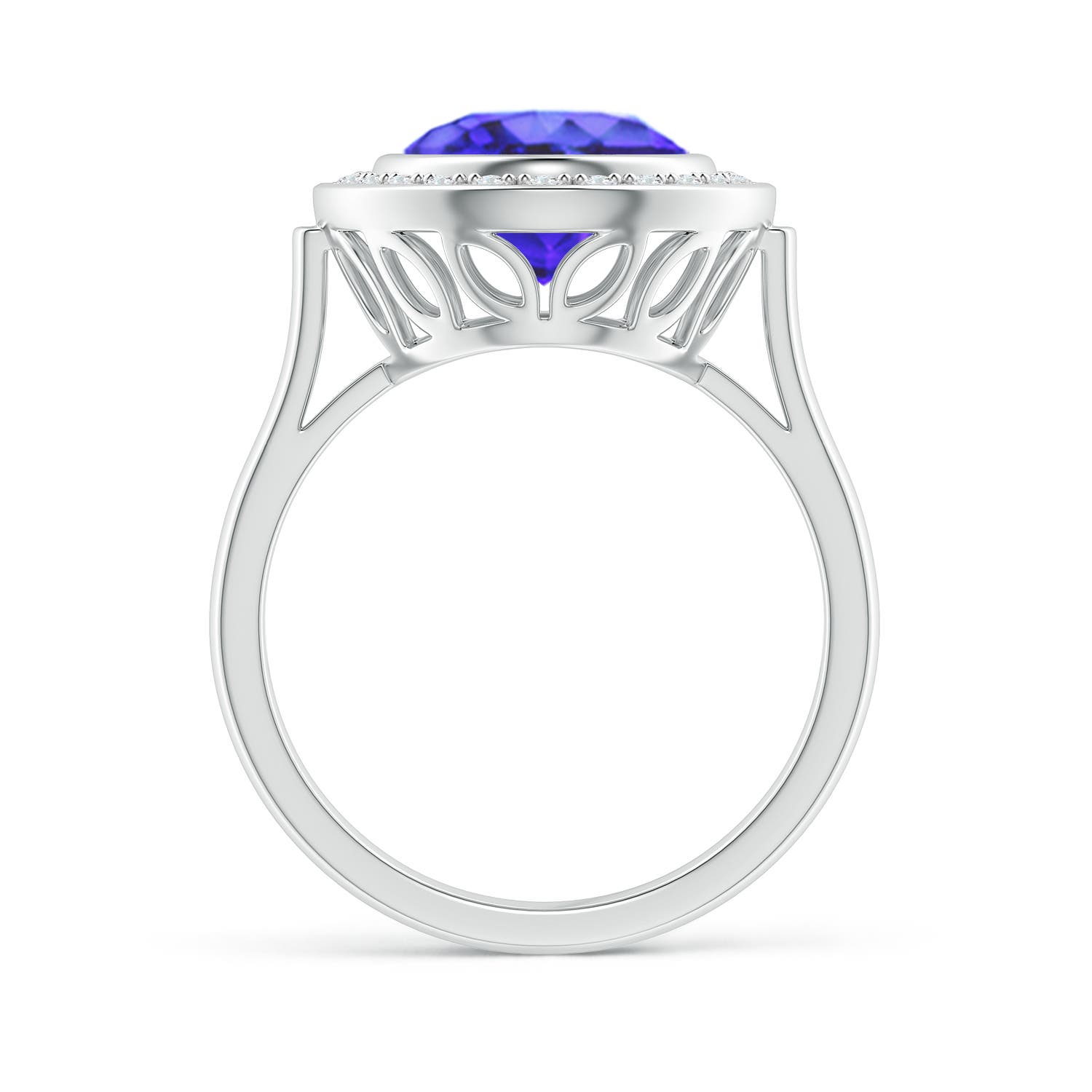 AA - Tanzanite / 3.69 CT / 14 KT White Gold