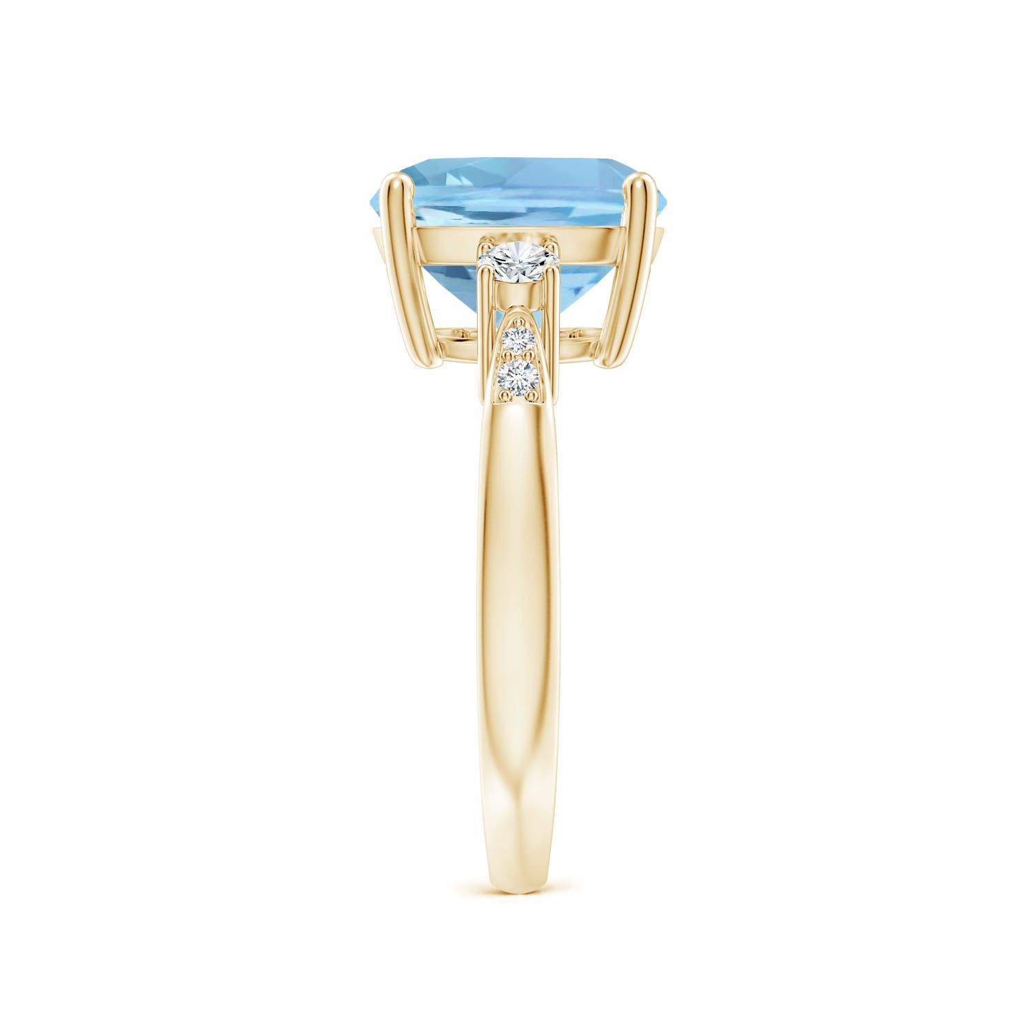 AAAA - Aquamarine / 3.7 CT / 14 KT Yellow Gold