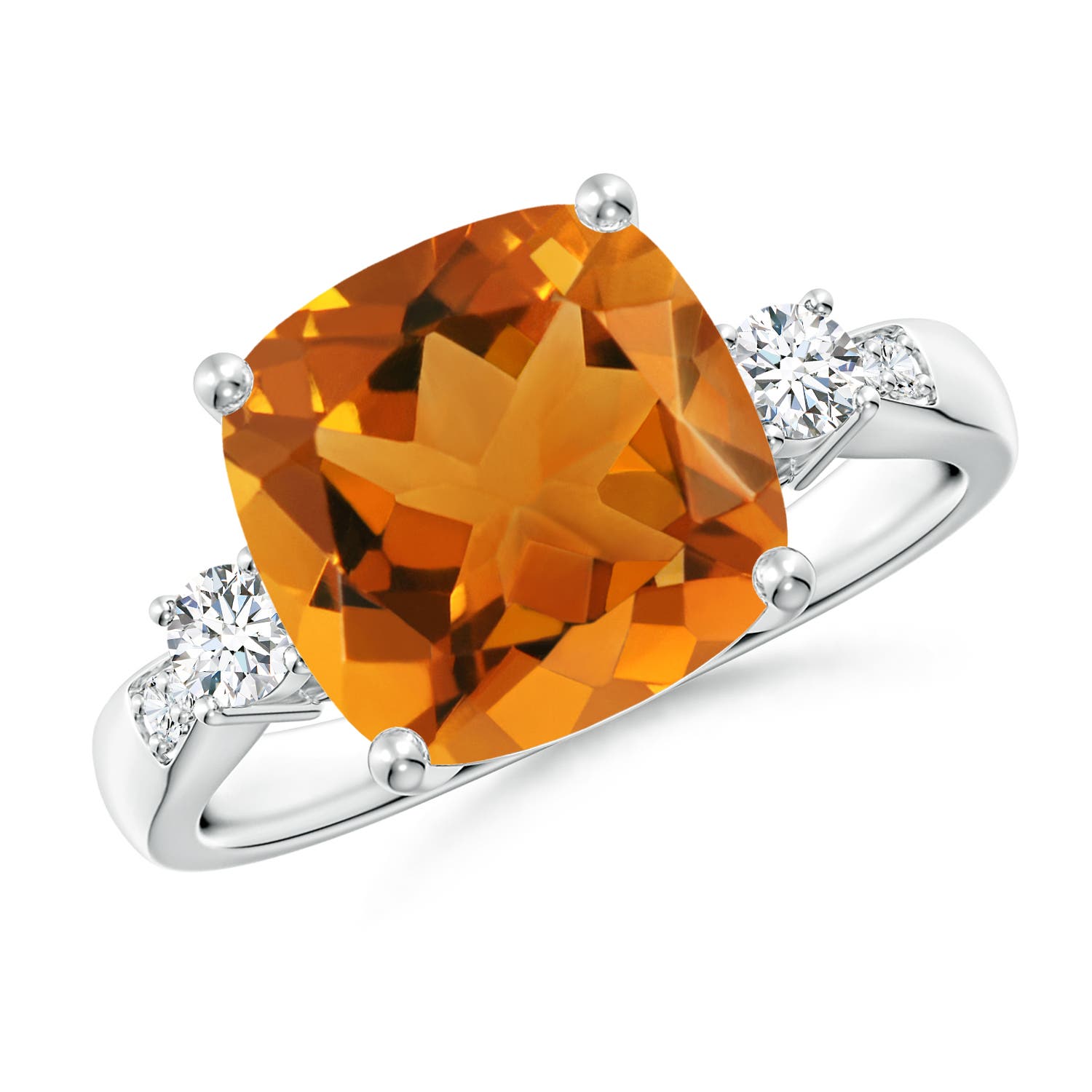 AAA - Citrine / 3.65 CT / 14 KT White Gold