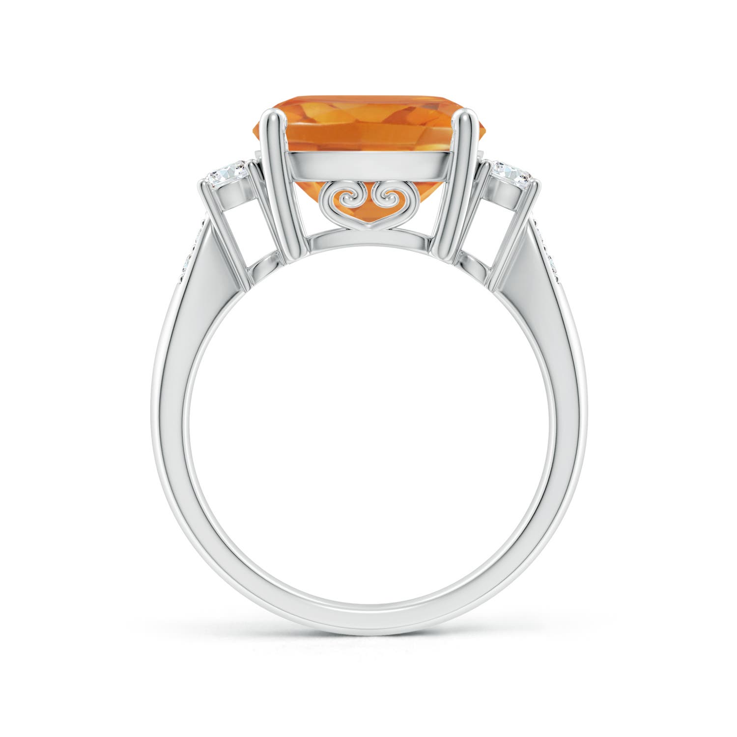 AA - Citrine / 4.85 CT / 14 KT White Gold