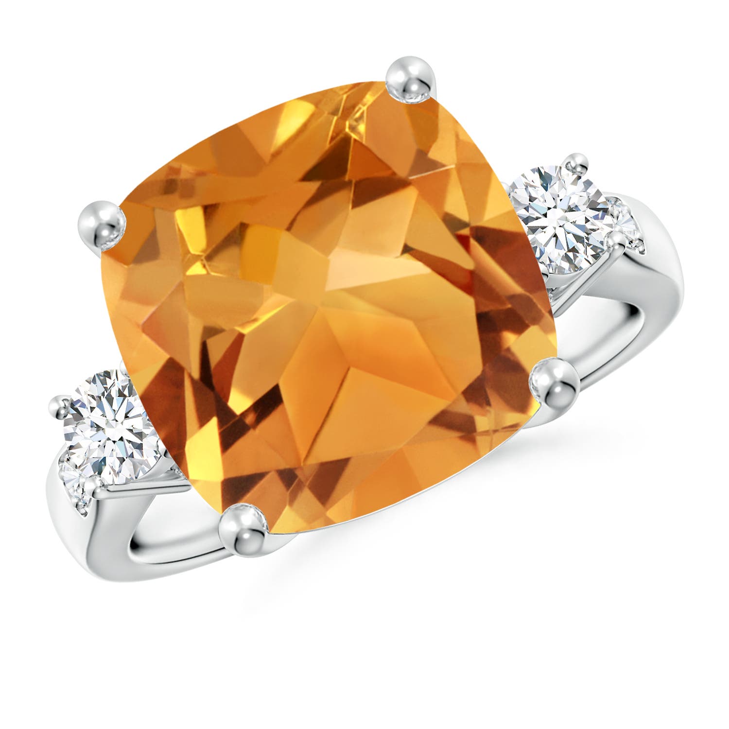 AA - Citrine / 6.3 CT / 14 KT White Gold