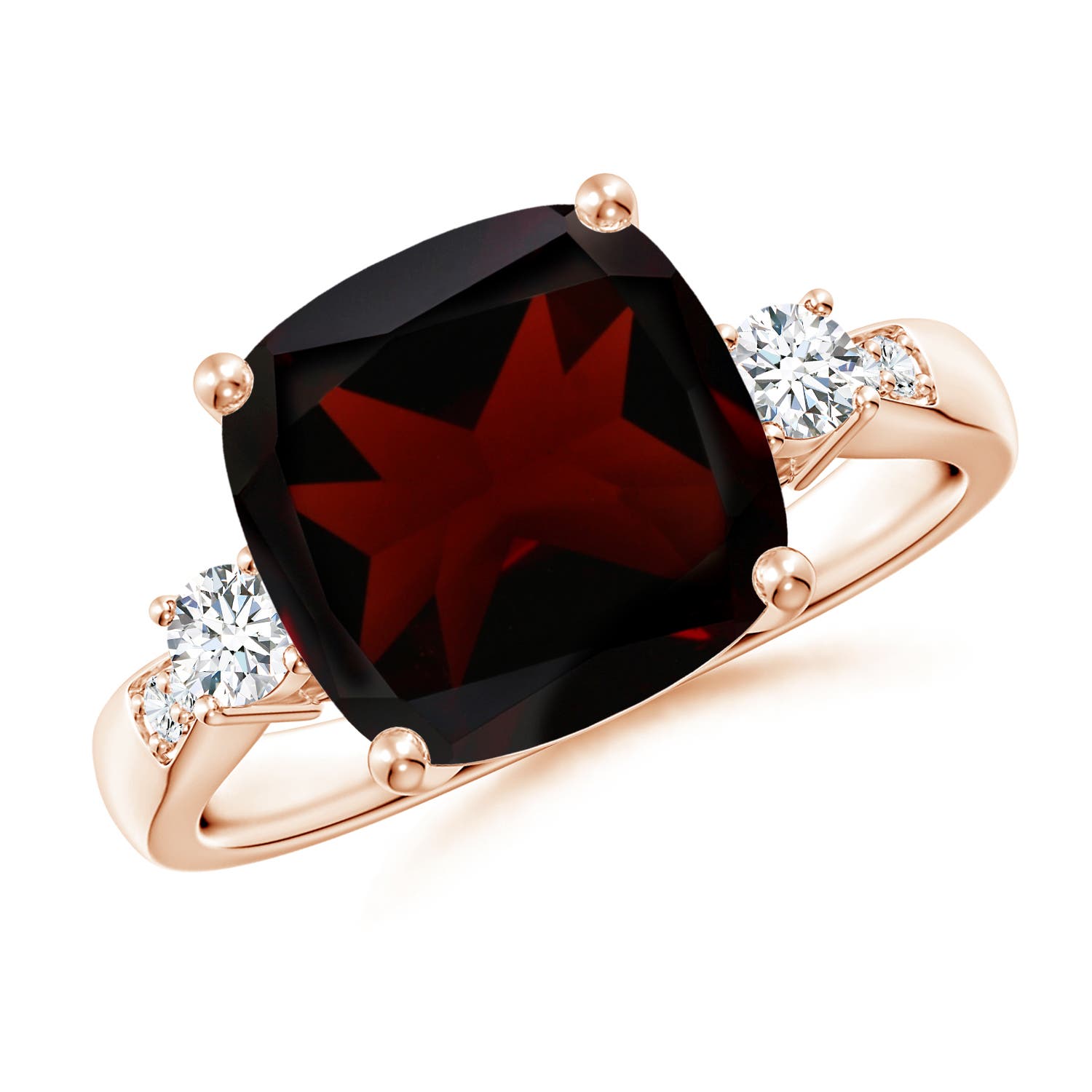 A - Garnet / 4.4 CT / 14 KT Rose Gold