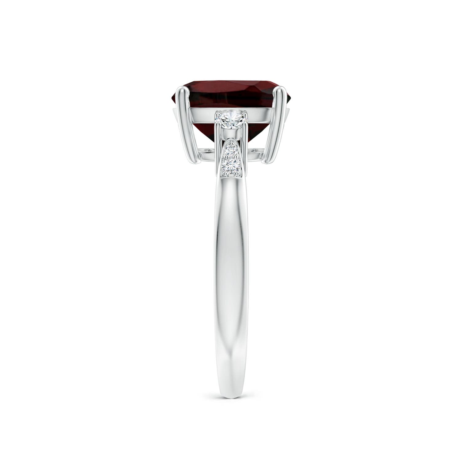 AA - Garnet / 3.77 CT / 14 KT White Gold