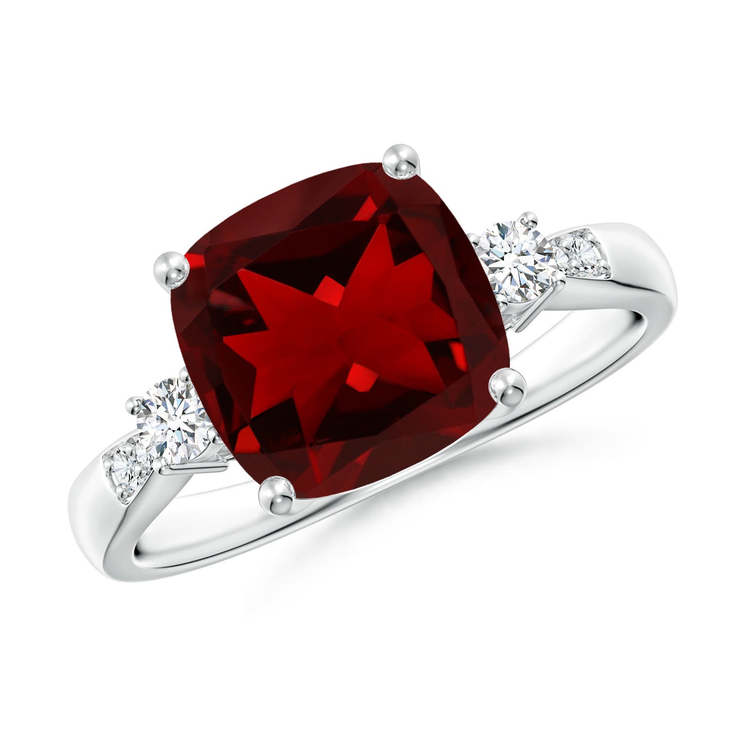 AAAA - Garnet / 3.77 CT / 14 KT White Gold