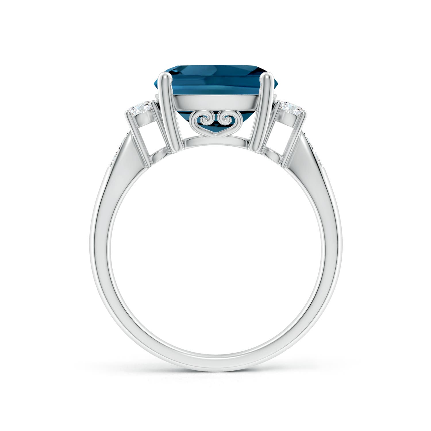 AAAA - London Blue Topaz / 5.35 CT / 14 KT White Gold