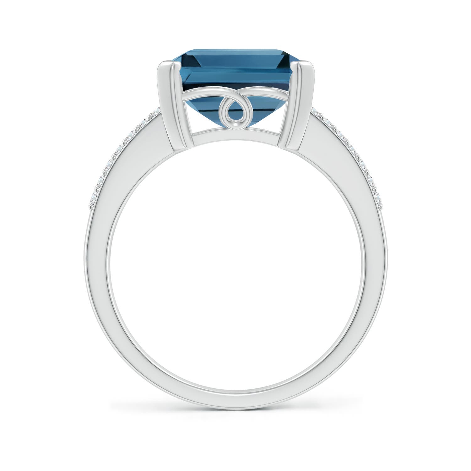 AA - London Blue Topaz / 7.37 CT / 14 KT White Gold