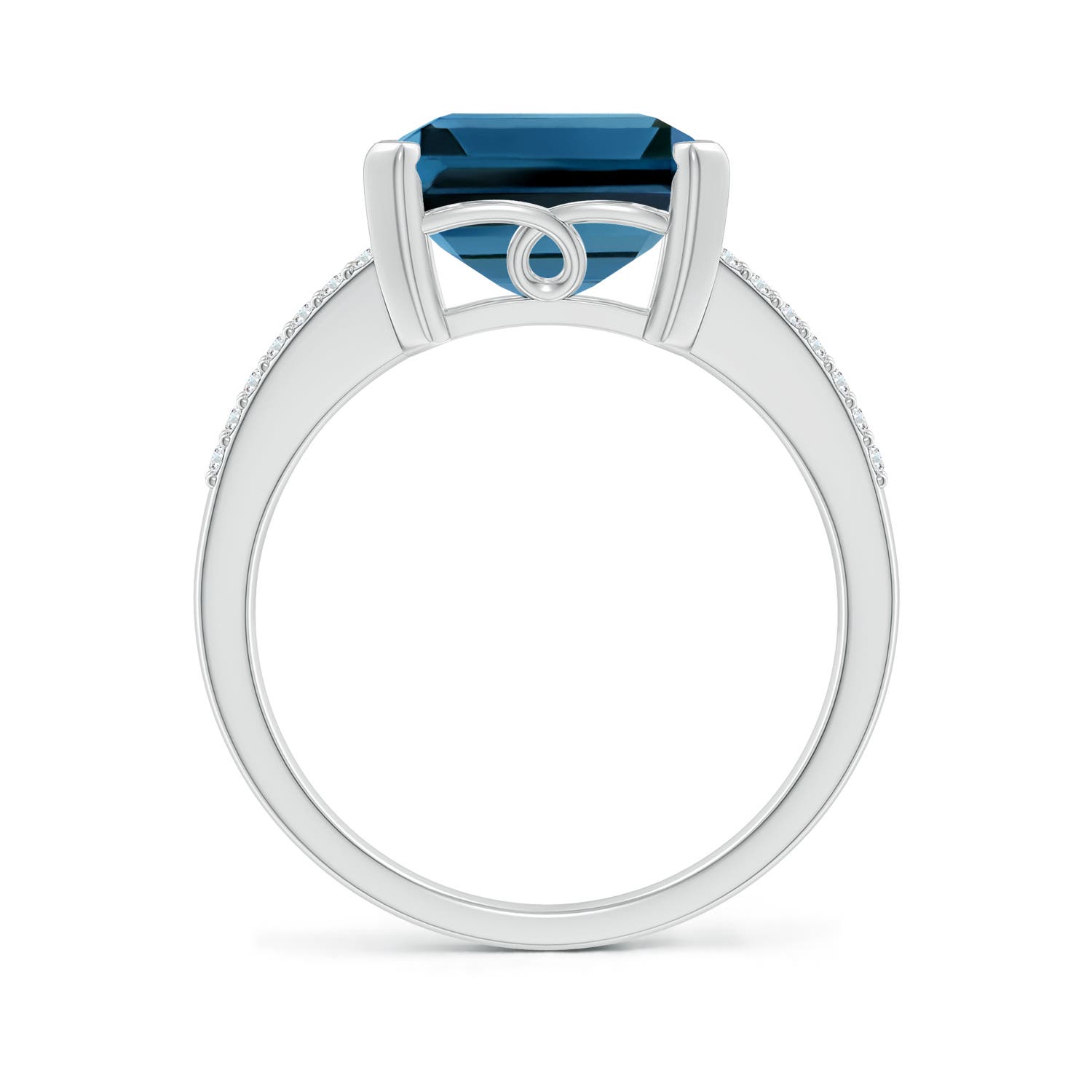 AAA - London Blue Topaz / 7.37 CT / 14 KT White Gold