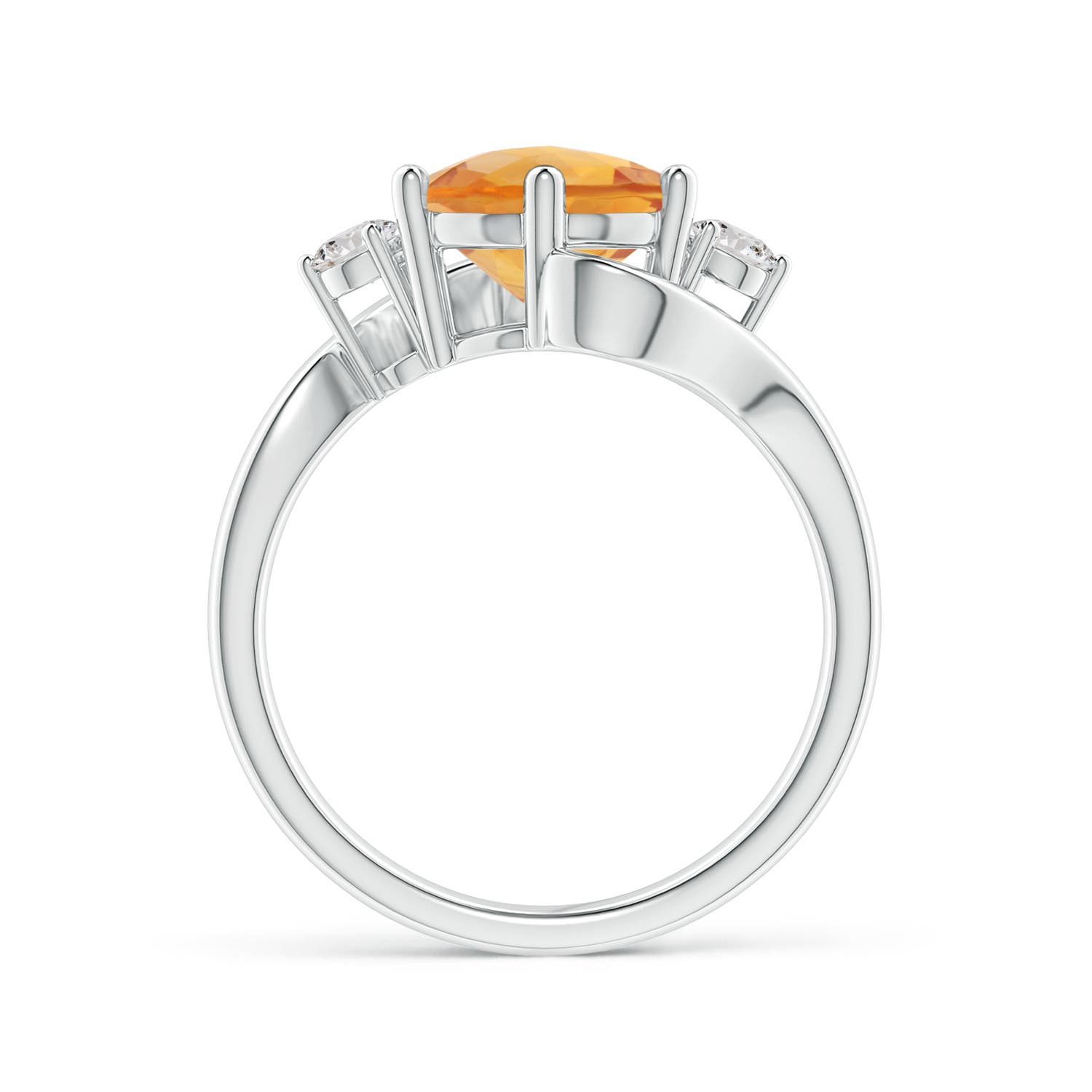 AA - Citrine / 2.31 CT / 14 KT White Gold