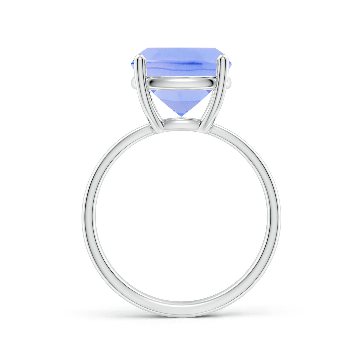 A - Tanzanite / 4.5 CT / 14 KT White Gold