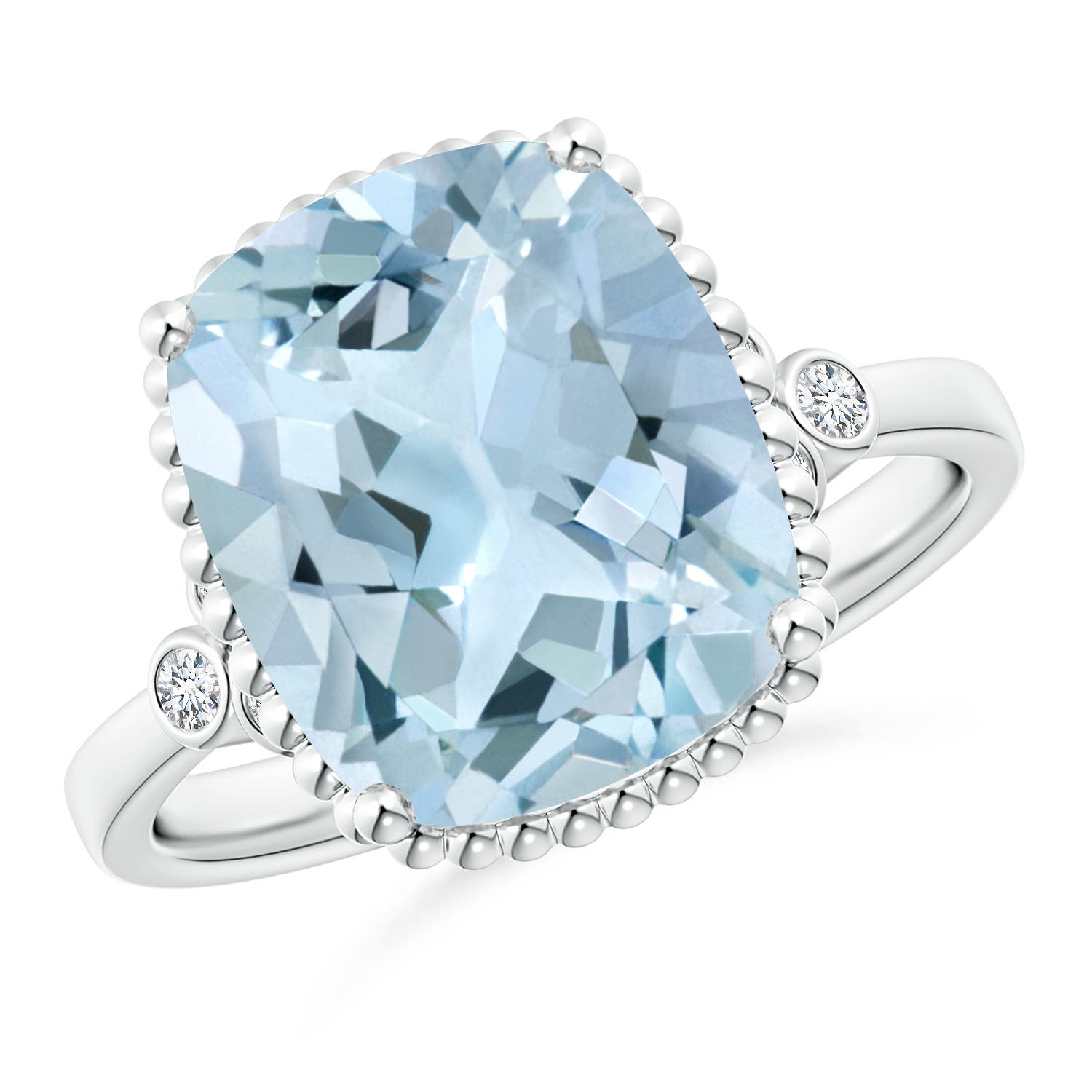 AA - Aquamarine / 4.11 CT / 14 KT White Gold