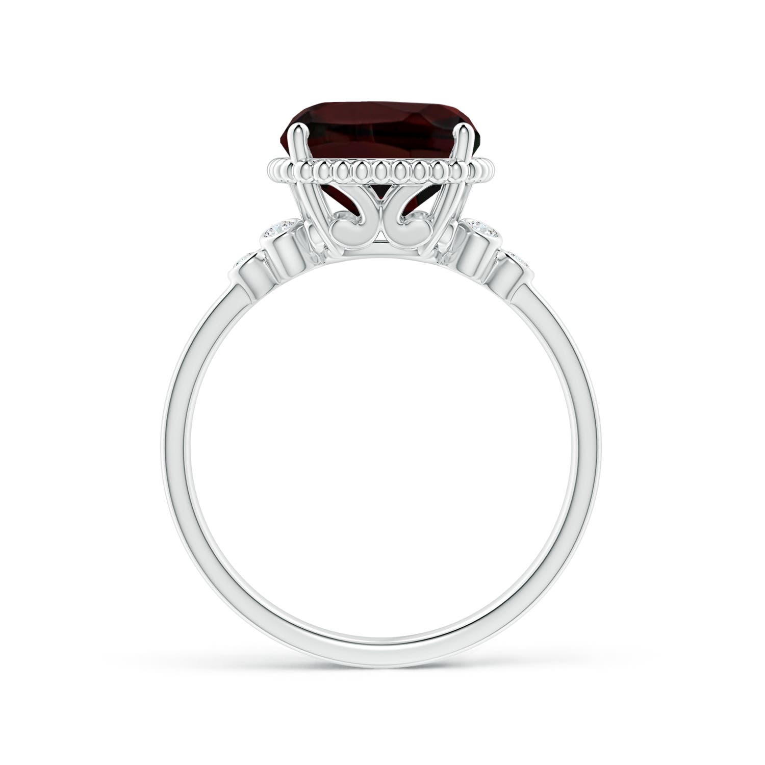 A - Garnet / 4.58 CT / 14 KT White Gold