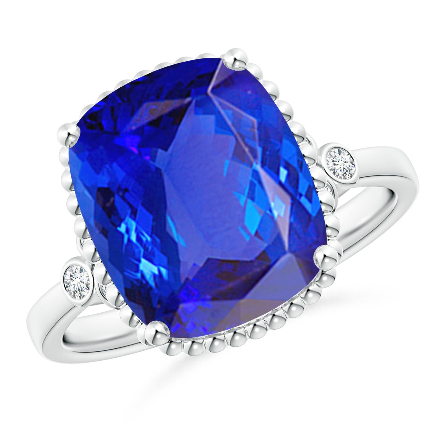 AAA - Tanzanite / 4.61 CT / 14 KT White Gold