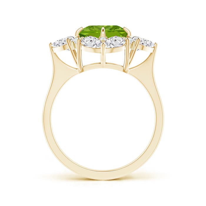 AAAA - Peridot / 3.73 CT / 14 KT Yellow Gold