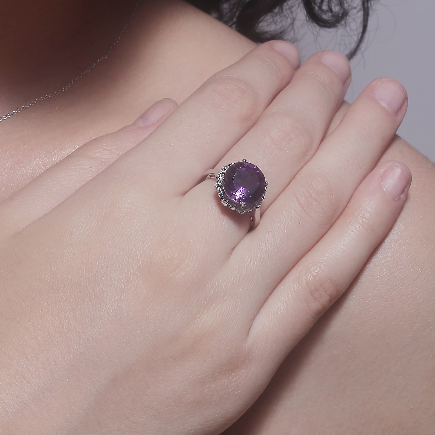 A- Amethyst / 2.52 CT / 14 KT Yellow Gold