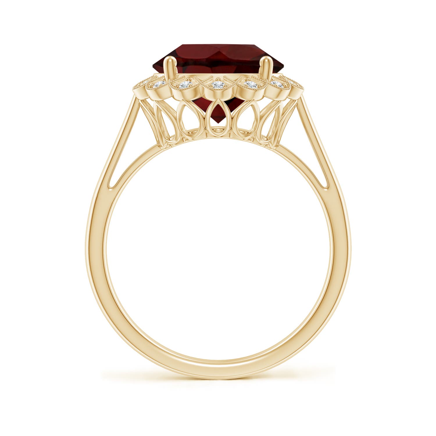 AA - Garnet / 4.58 CT / 14 KT Yellow Gold