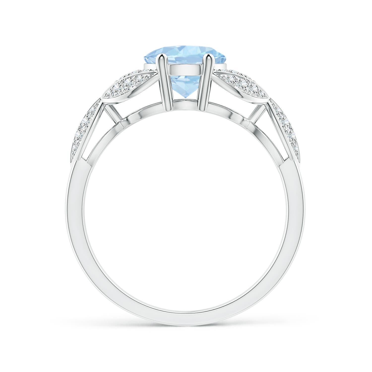 AA - Aquamarine / 1.76 CT / 14 KT White Gold