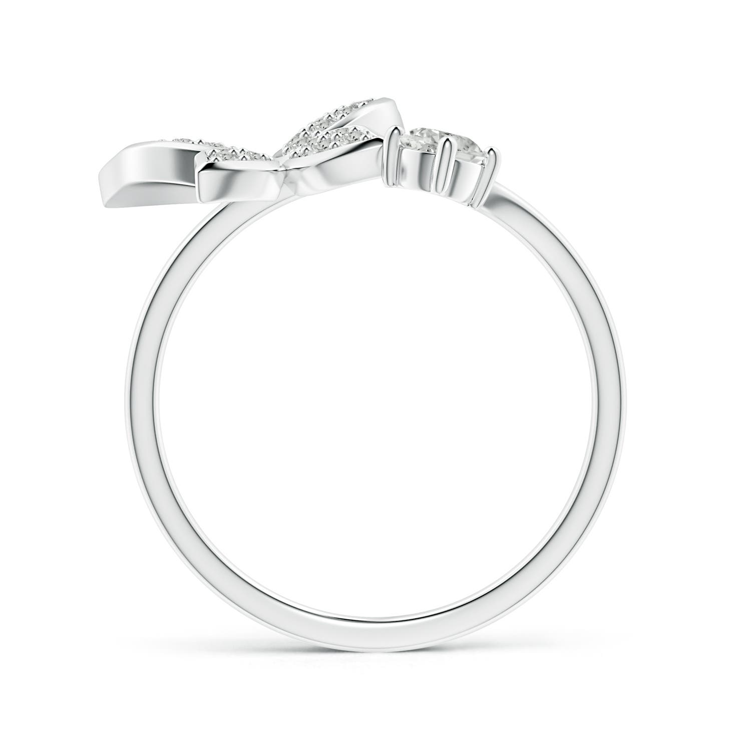 K, I3 / 0.4 CT / 14 KT White Gold