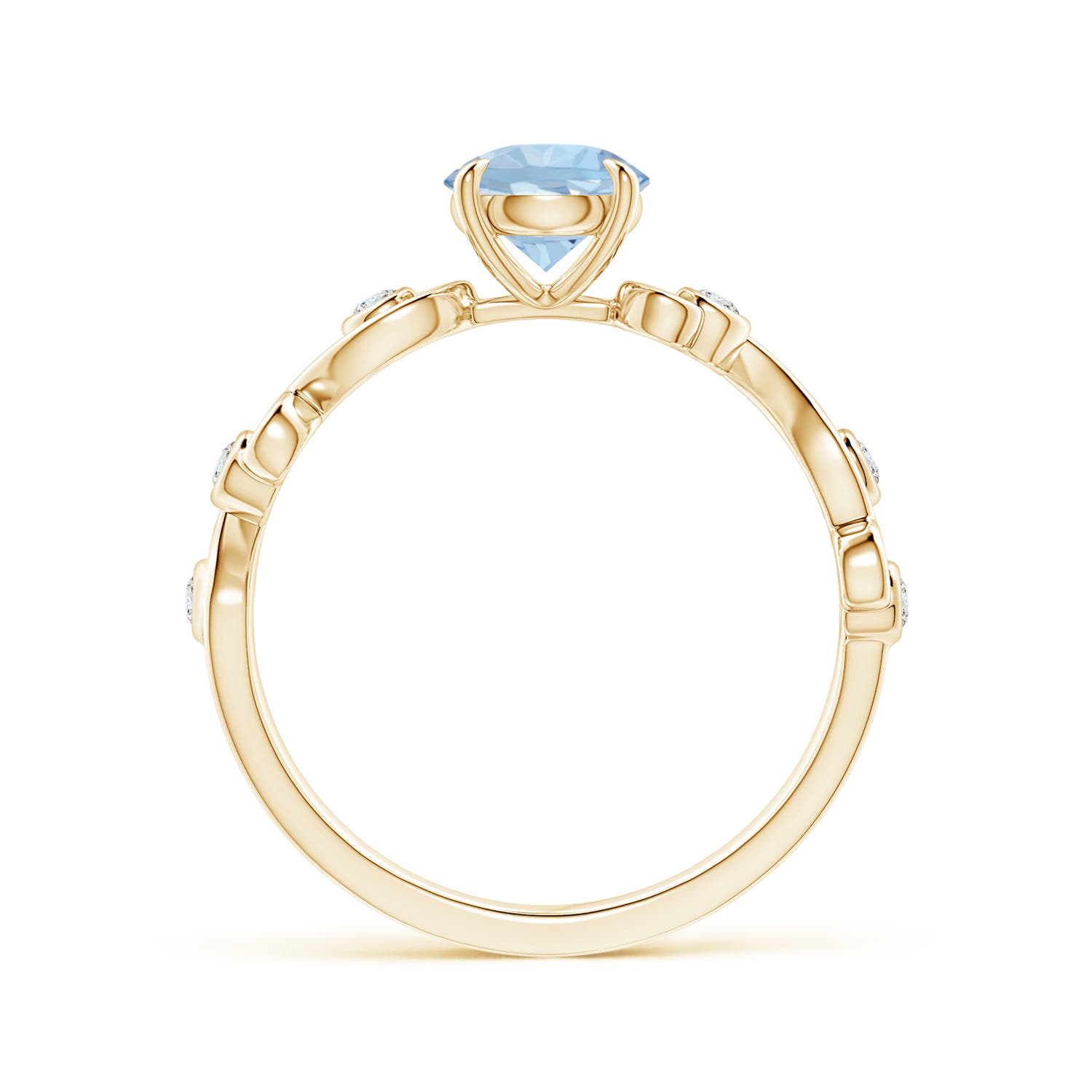 AA - Aquamarine / 0.85 CT / 14 KT Yellow Gold