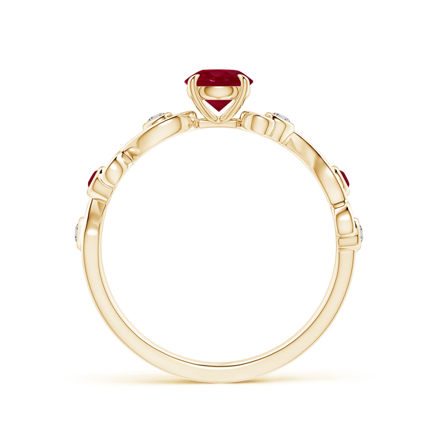 AA - Ruby / 0.75 CT / 14 KT Yellow Gold