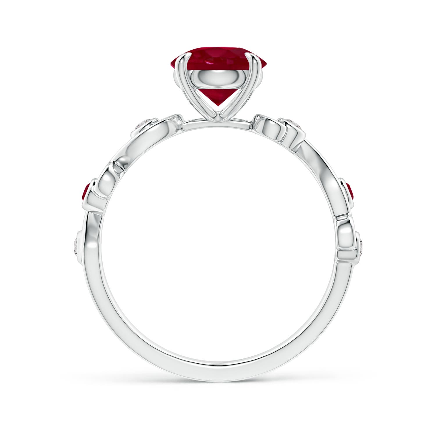 AA - Ruby / 1.55 CT / 14 KT White Gold